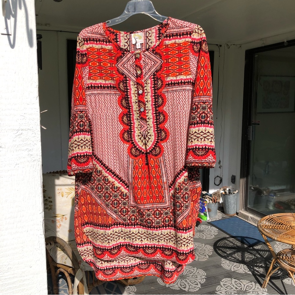 FIG & FLOWER ANTHROPOLOGIE Floral Hi-Lo Tunic Button Front Top size L